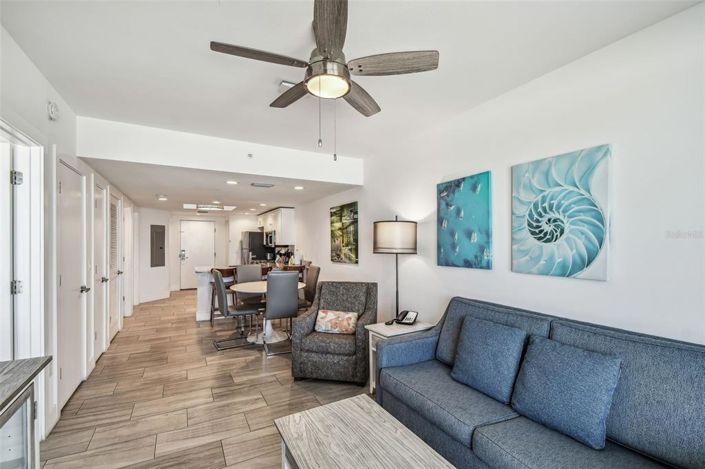 Image No.25-2 Bed Property for sale