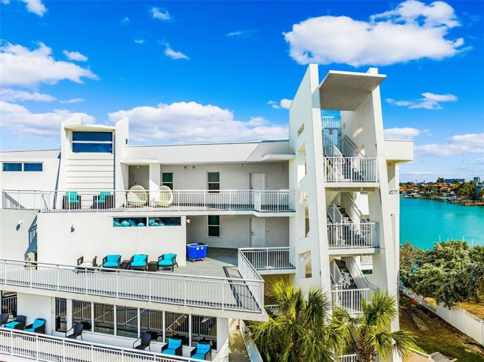 Image No.46-2 Bed Property for sale