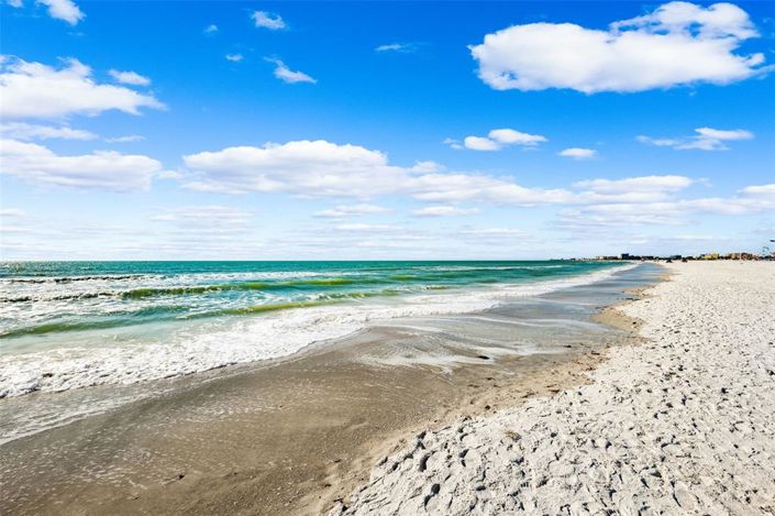 Image No.62-2 Bed Property for sale