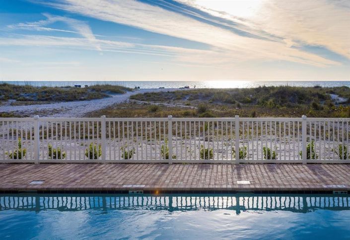 Image No.65-2 Bed Property for sale