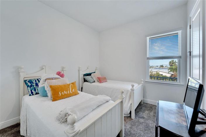 Image No.44-4 Bed Property for sale