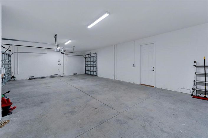 Image No.52-4 Bed Property for sale