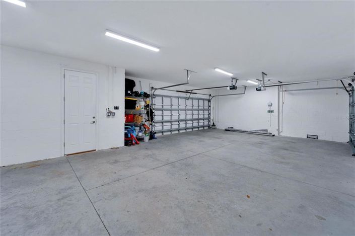 Image No.53-4 Bed Property for sale