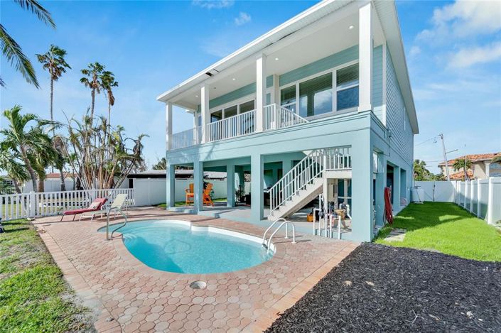 Image No.77-4 Bed Property for sale