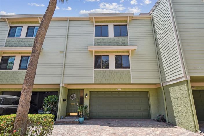 Image No.2-Maison de ville de 3 chambres à vendre à Treasure Island