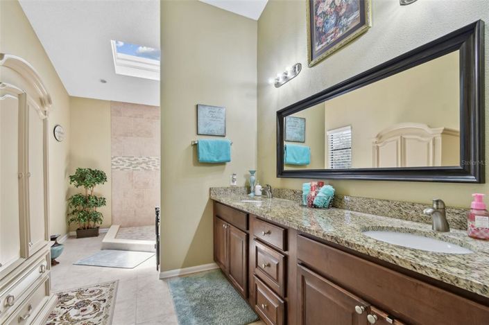 Image No.25-Maison de ville de 3 chambres à vendre à Treasure Island