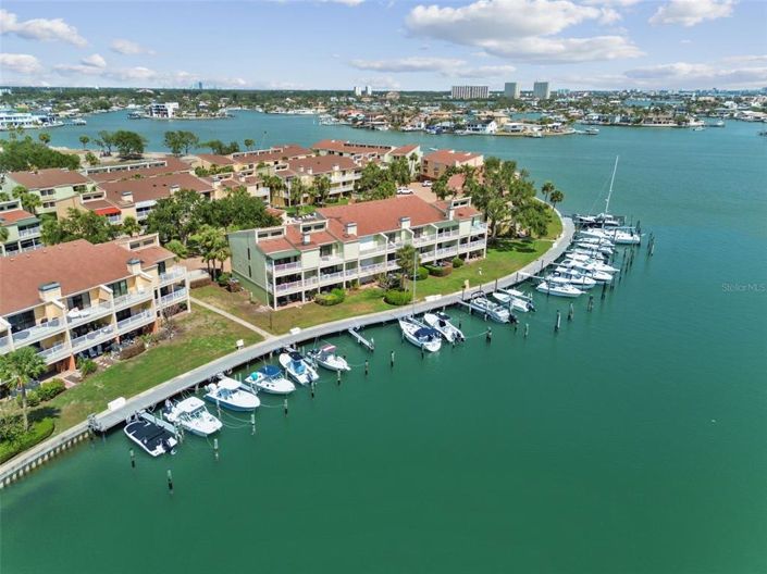 Image No.43-Maison de ville de 3 chambres à vendre à Treasure Island