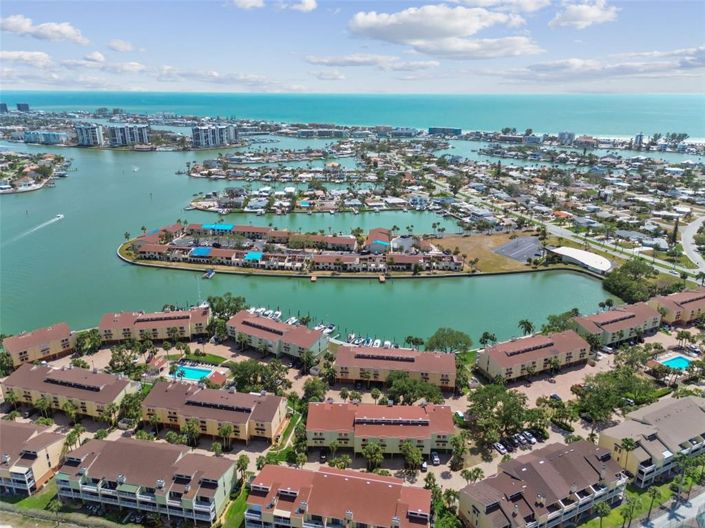 Image No.47-Maison de ville de 3 chambres à vendre à Treasure Island