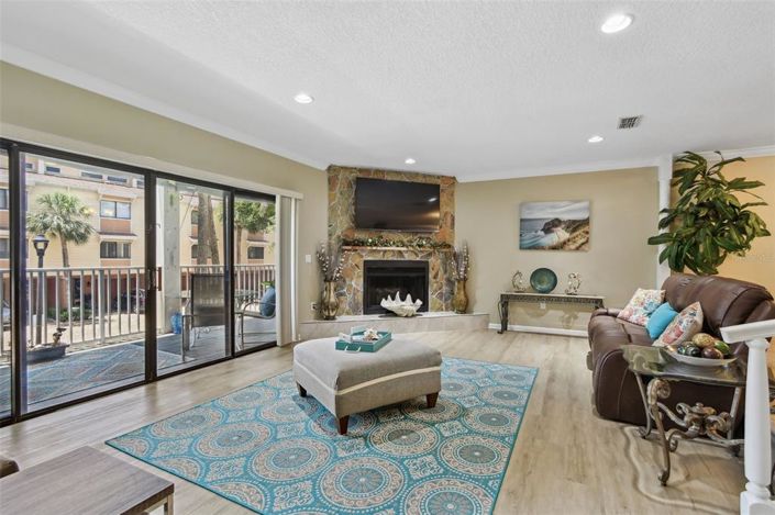 Image No.6-Maison de ville de 3 chambres à vendre à Treasure Island