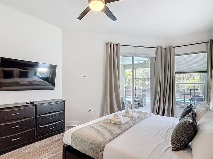 Image No.21-6 Bed Property for sale