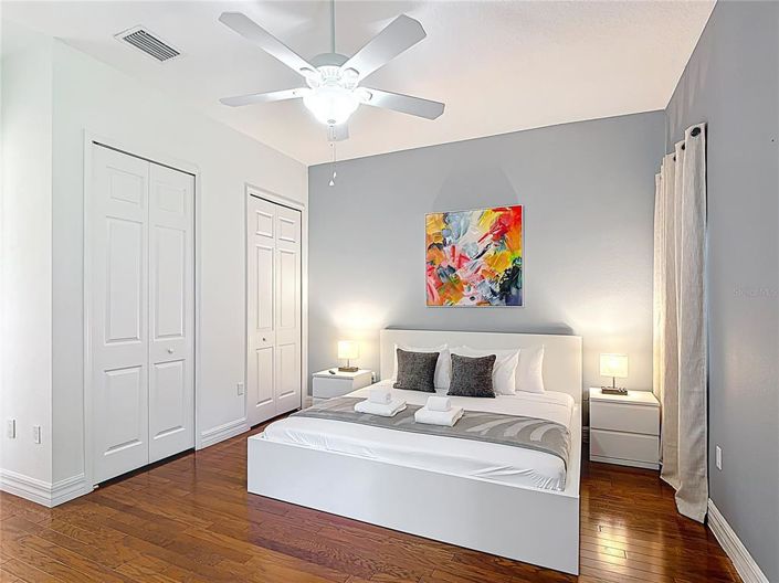 Image No.29-6 Bed Property for sale