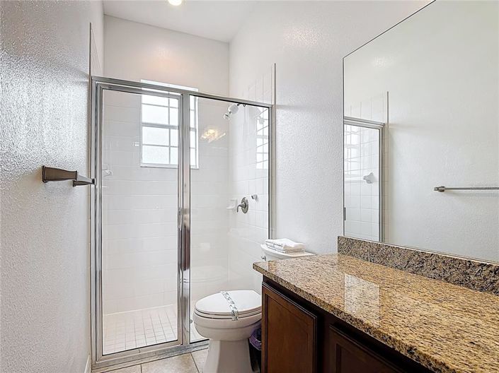 Image No.33-6 Bed Property for sale