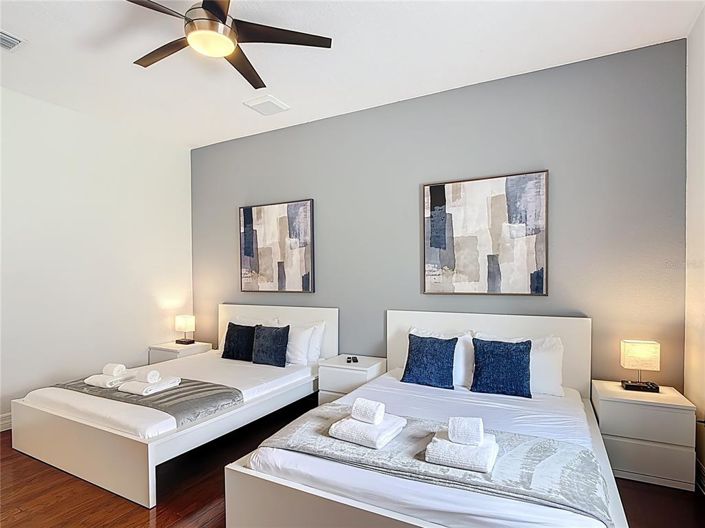 Image No.40-6 Bed Property for sale