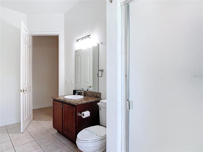 Image No.42-6 Bed Property for sale