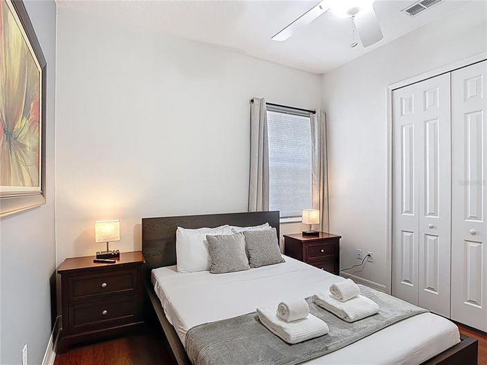 Image No.46-6 Bed Property for sale