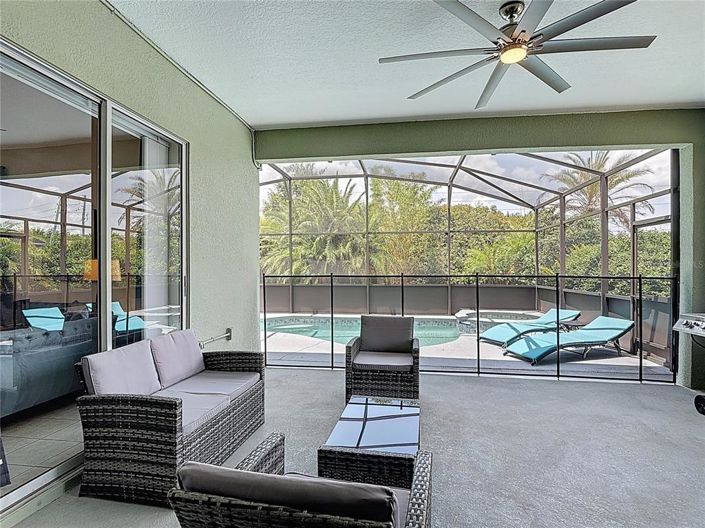 Image No.52-6 Bed Property for sale