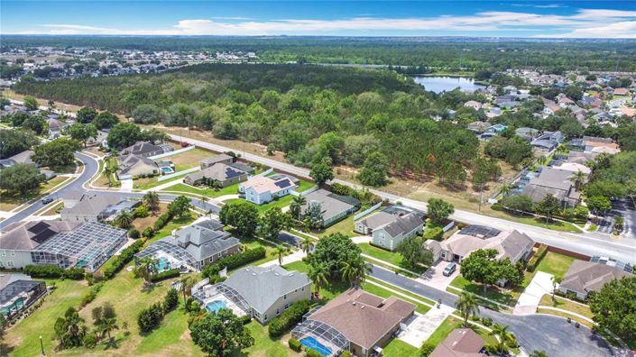 Image No.69-6 Bed Property for sale