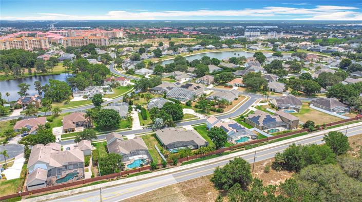 Image No.77-6 Bed Property for sale