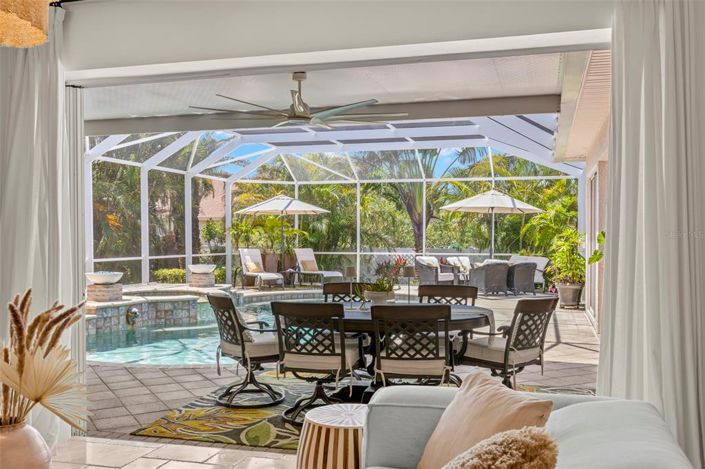 Image No.21-Propriété de 4 chambres à vendre à Floride