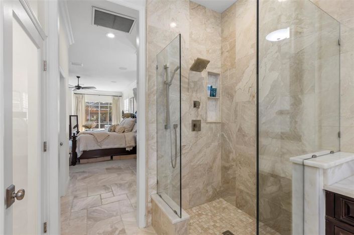 Image No.32-Propriété de 4 chambres à vendre à Floride