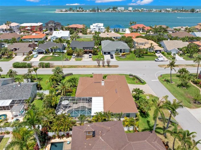 Image No.75-Propriété de 4 chambres à vendre à Floride