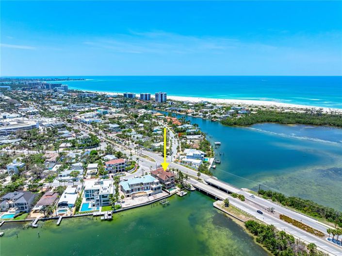 Image No.63-5 Bed Property for sale