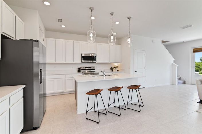 Image No.11-3 Bed Townhouse for sale