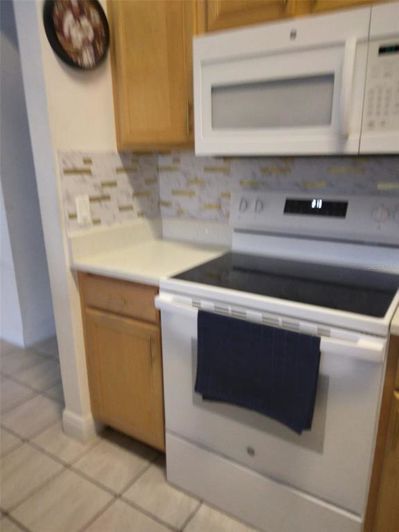 Image No.62-3 Bed Property for sale