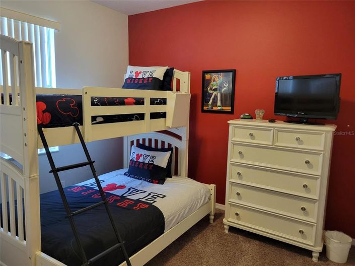 Image No.19-4 Bed Property for sale