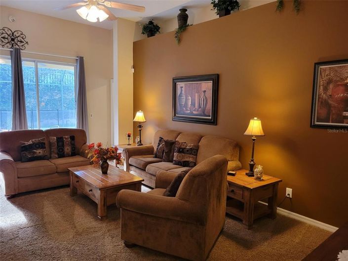 Image No.5-4 Bed Property for sale