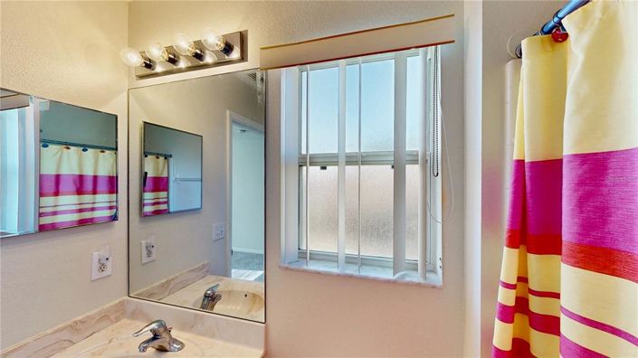 Image No.44-7 Bed Property for sale