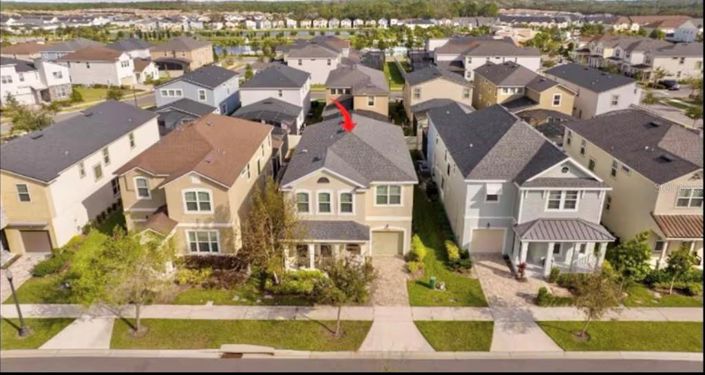 Image No.2-Propriété de 5 chambres à vendre à Kissimmee