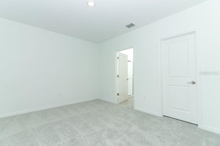 Image No.16-3 Bed Property for sale