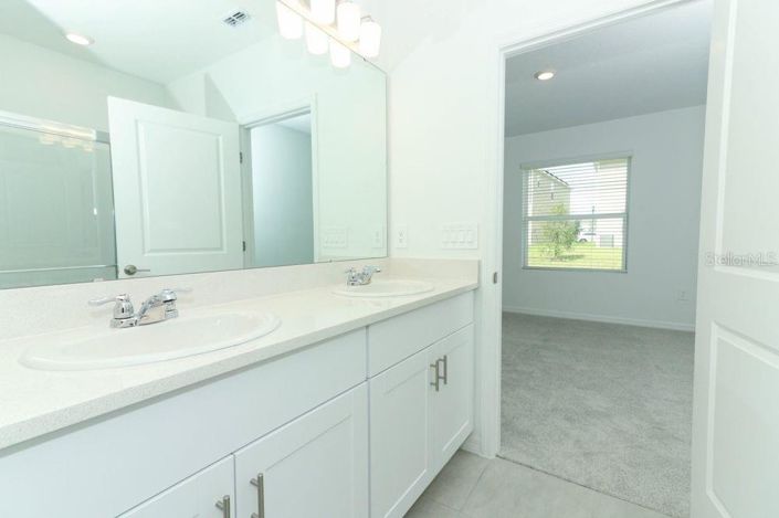 Image No.18-3 Bed Property for sale