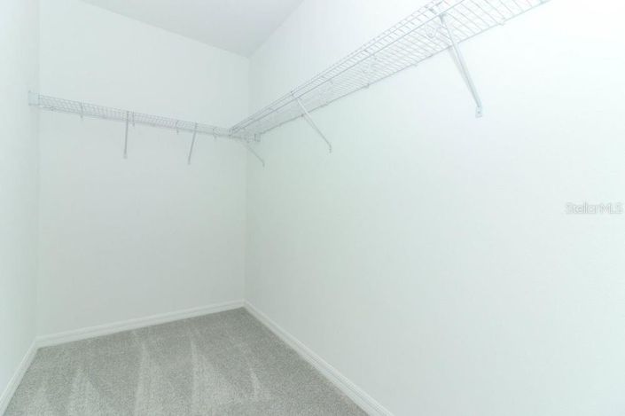 Image No.19-3 Bed Property for sale