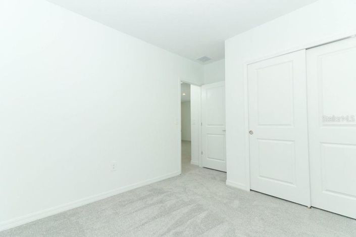 Image No.24-3 Bed Property for sale