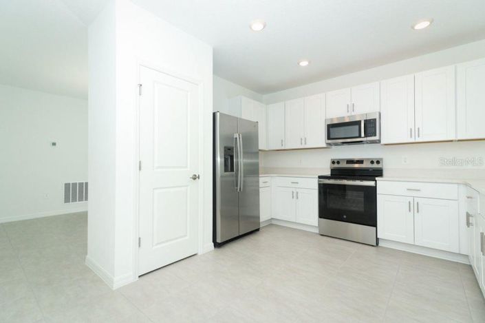 Image No.7-3 Bed Property for sale