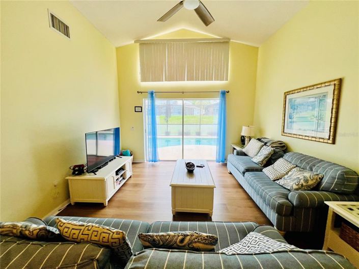 Image No.11-4 Bed Property for sale