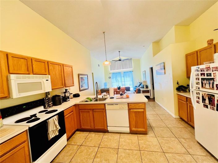 Image No.12-4 Bed Property for sale