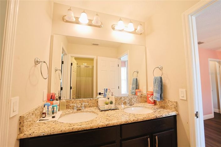 Image No.90-Propriété de 5 chambres à vendre à Windermere