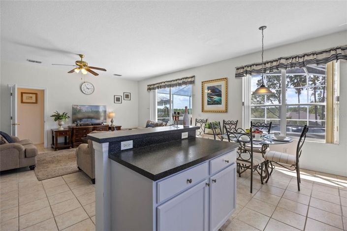 Image No.17-5 Bed Property for sale