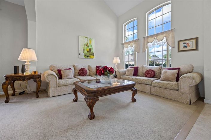 Image No.7-5 Bed Property for sale