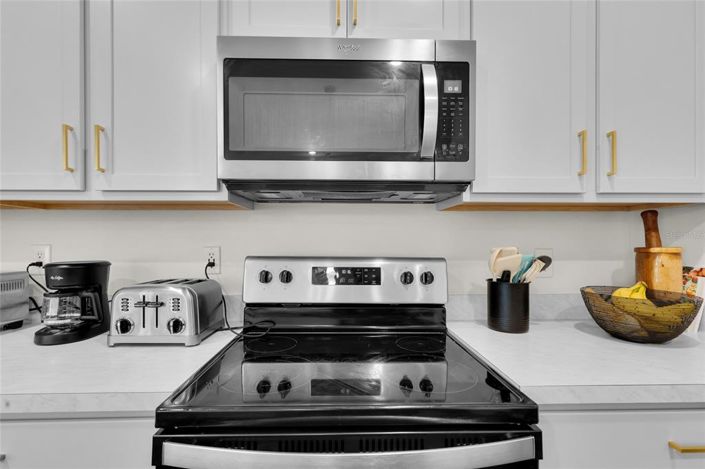 Image No.12-4 Bed Property for sale