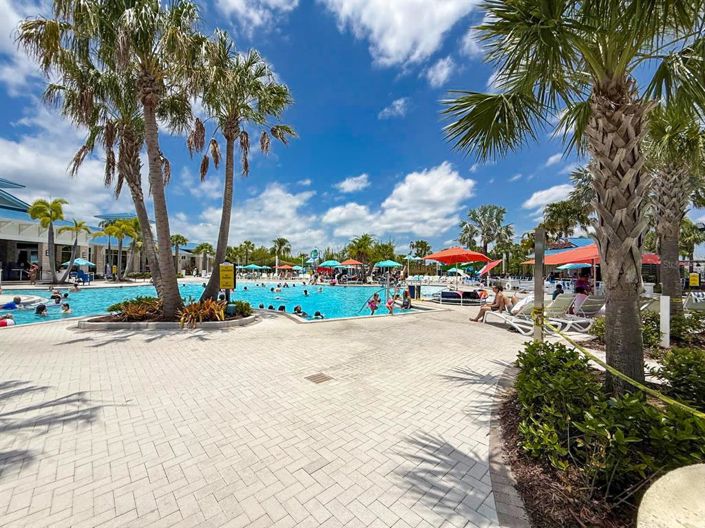 Image No.69-7 Bed Property for sale