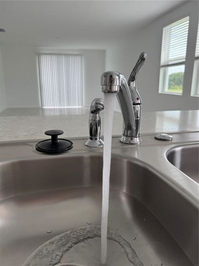 Image No.7-4 Bed Property for sale