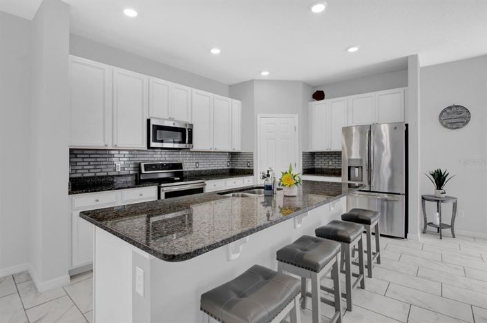 Image No.10-Propriété de 4 chambres à vendre à Davenport