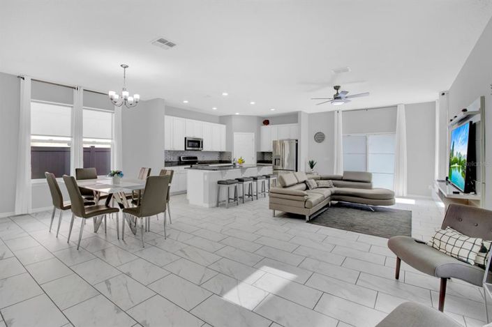 Image No.6-Propriété de 4 chambres à vendre à Davenport