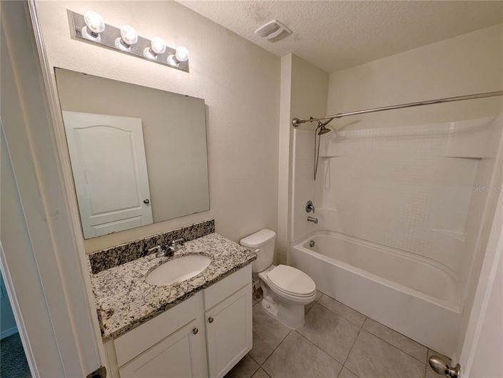 Image No.8-Propriété de 4 chambres à vendre à Kissimmee