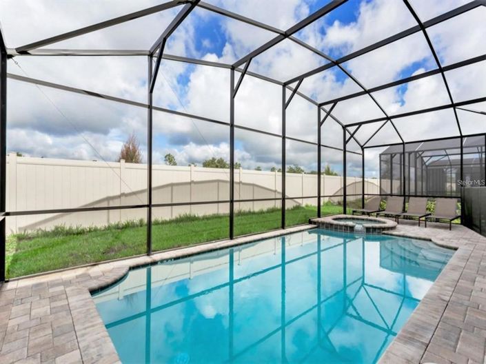 Image No.2-Propriété de 9 chambres à vendre à Kissimmee