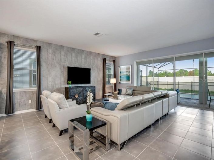 Image No.9-Propriété de 9 chambres à vendre à Kissimmee